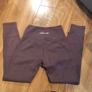 Alphalete Pulse Surge Leggings